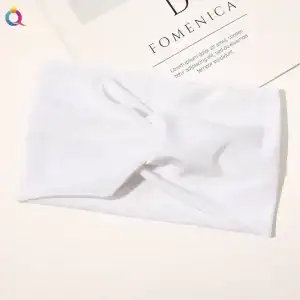 bandeau velours blanc