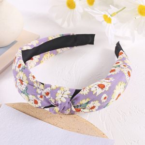 accessoire floral cheveux violettes