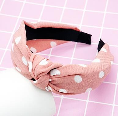 accessoire cheveux rose chic
