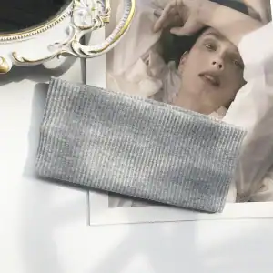 bandeau tissu gris clair