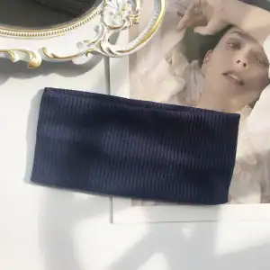 bandeau tissu bleu foncé